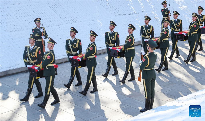 Останки КНД, павших в Корейской войне, захоронены в Шэньяне