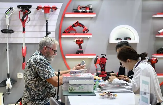 На юге Китая открылась 136-я Гуанчжоуская ярмарка