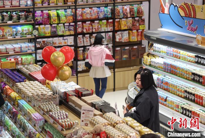 В Нинся-Хуэйском АР открылся первый бондовый торгово-выставочный центр товаров, доставляемых по маршруту ?Китай – Европа?