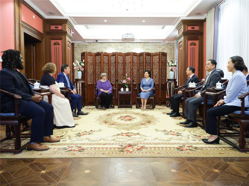 Пэн Лиюань приняла участие в китайско-американском мероприятии молодежной дружбы 