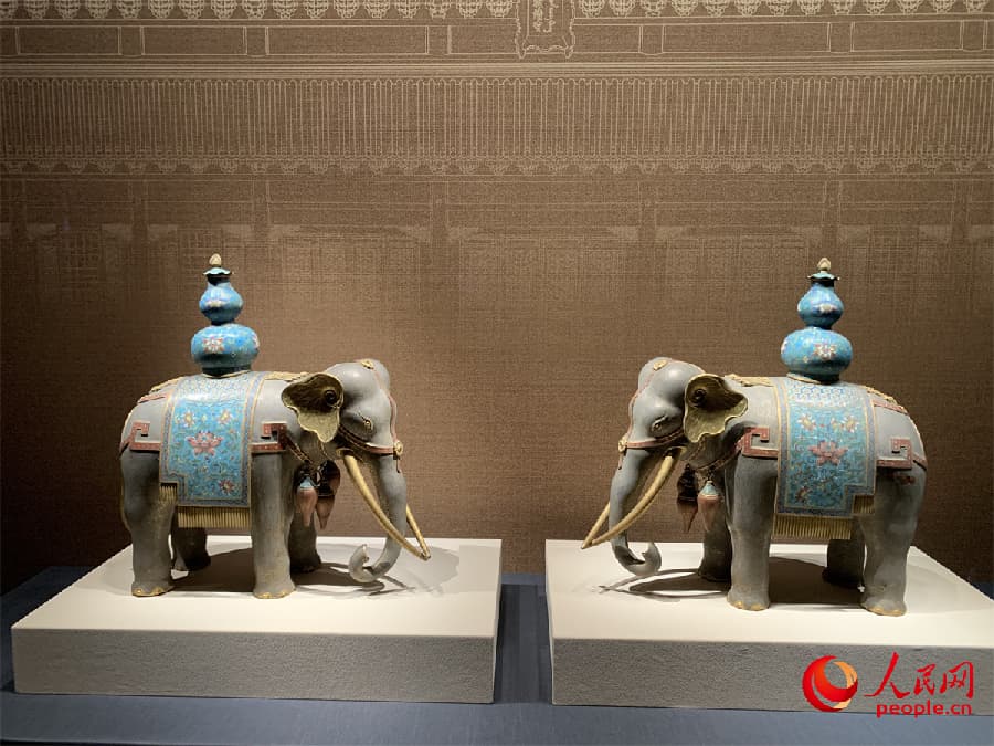 В Пекине открылась выставка ?Сто лет сохранения наследия: от Запретного города до Музея Гугун?