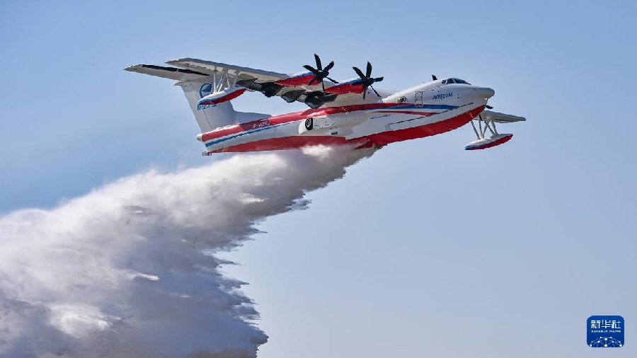 День открытых дверей на Китайской международной выставке вертолетов