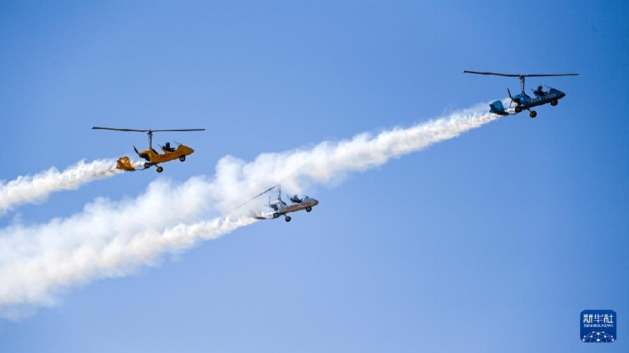 День открытых дверей на Китайской международной выставке вертолетов