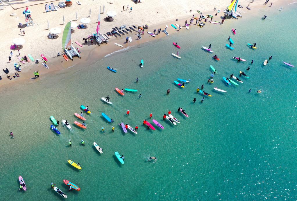 Китайский тропический город Санья привлекает все больше россиян