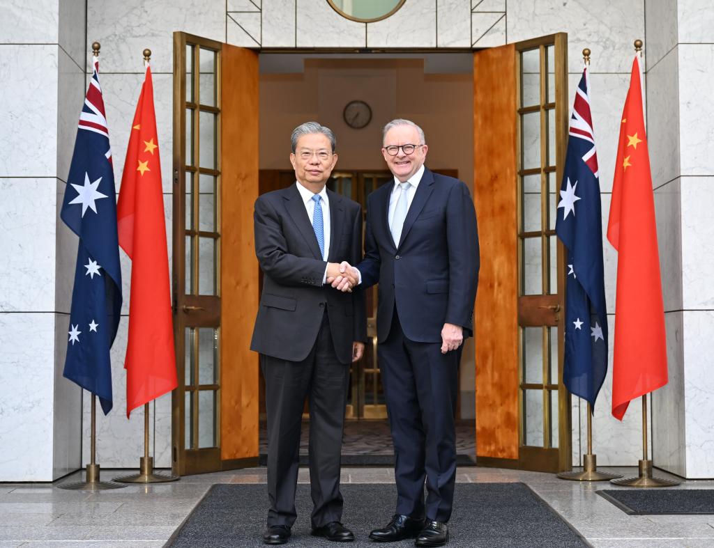 Китай готов выстраивать более зрелые отношения всеобъемлющего стратегического партнерства с Австралией -- председатель ПК ВСНП