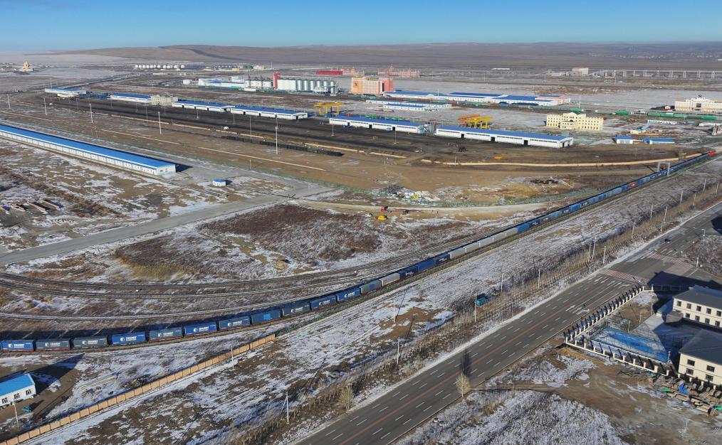 Грузооборот через железнодорожный КПП Маньчжоули с начала 2025 года превысил 20 млн тонн