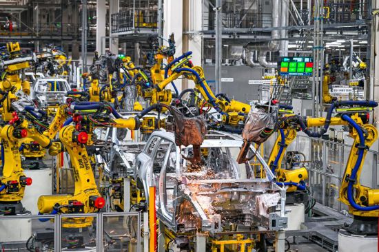 Развитие Китая стало важным фактором глобальной стабильности и прогресса -- экс-посол Кыргызстана в КНР