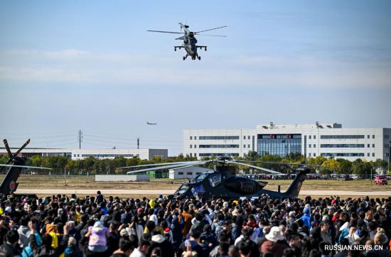День открытых дверей на Китайской международной выставке вертолетов