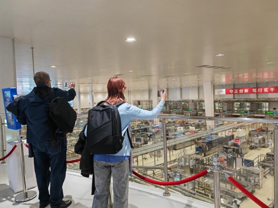 Российская медиаделегация совершила поездку в Китай для ознакомления с достижениями китайской модернизации